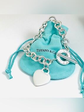 Vintage Tiffany & Co. Sterling Silver Heart Tag Toggle Bracelet 7.75” Rare